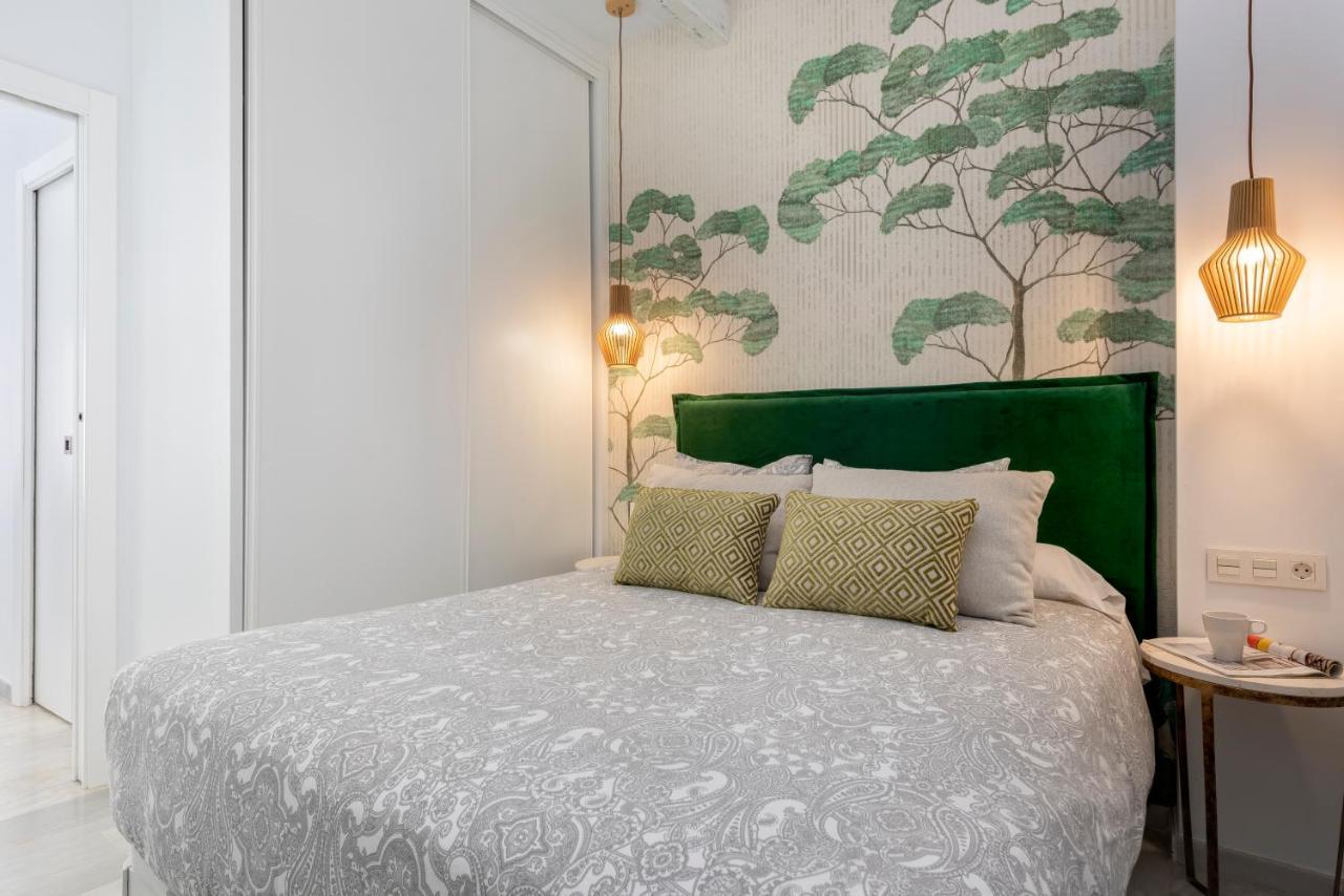 Apartamentos Catedral Sevilla Eksteriør billede
