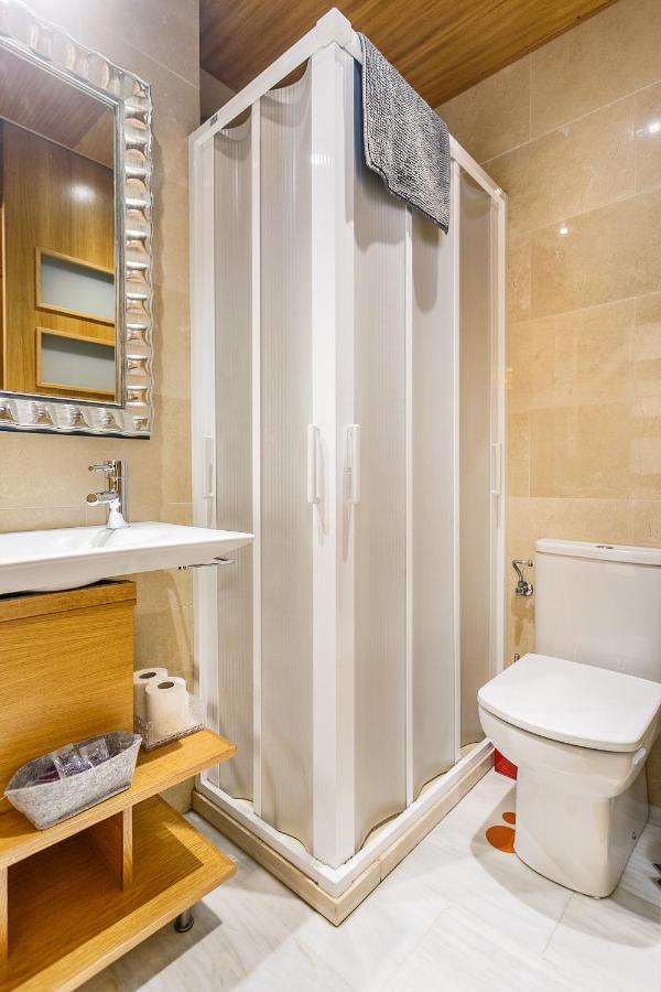 Apartamentos Catedral Sevilla Eksteriør billede